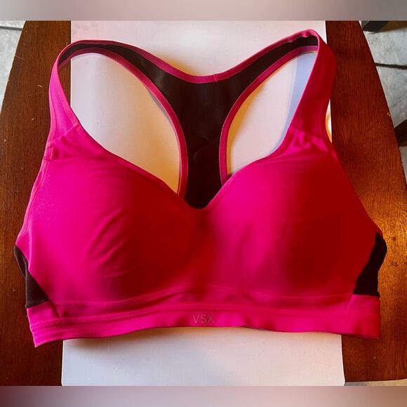 Victoria Secret Sexy Sports Bra - Picture 1 of 3